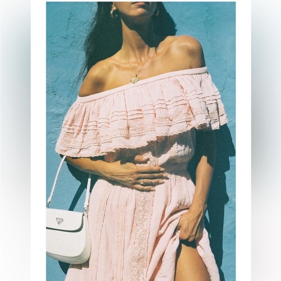 SPELL Cassie Lace Gown in Petal Size Small NWT - Picture 11 of 16